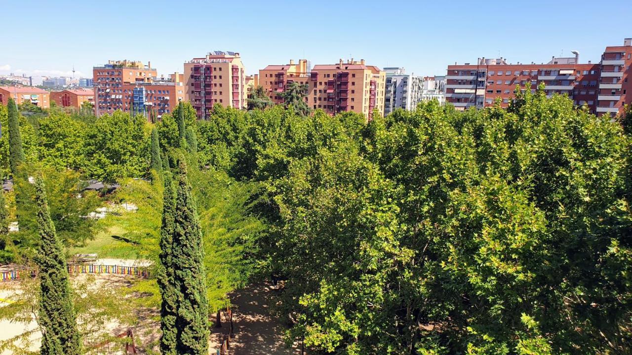 Habitación Caja Mágica Madrid Esterno foto