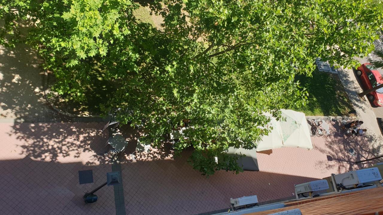 Habitación Caja Mágica Madrid Esterno foto